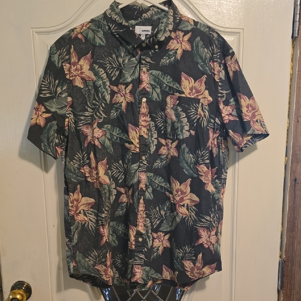 Sonoma Casual Button Down Shirt Black and Green